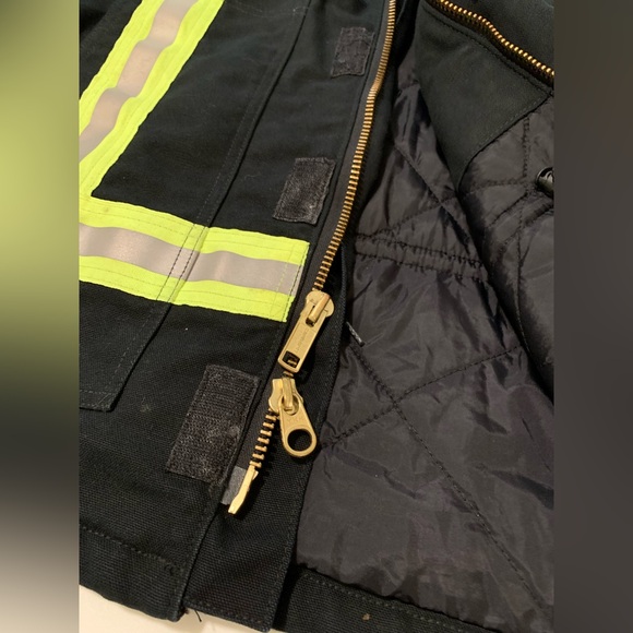 Carhartt Reflective Work Coat - Picture 7 of 9